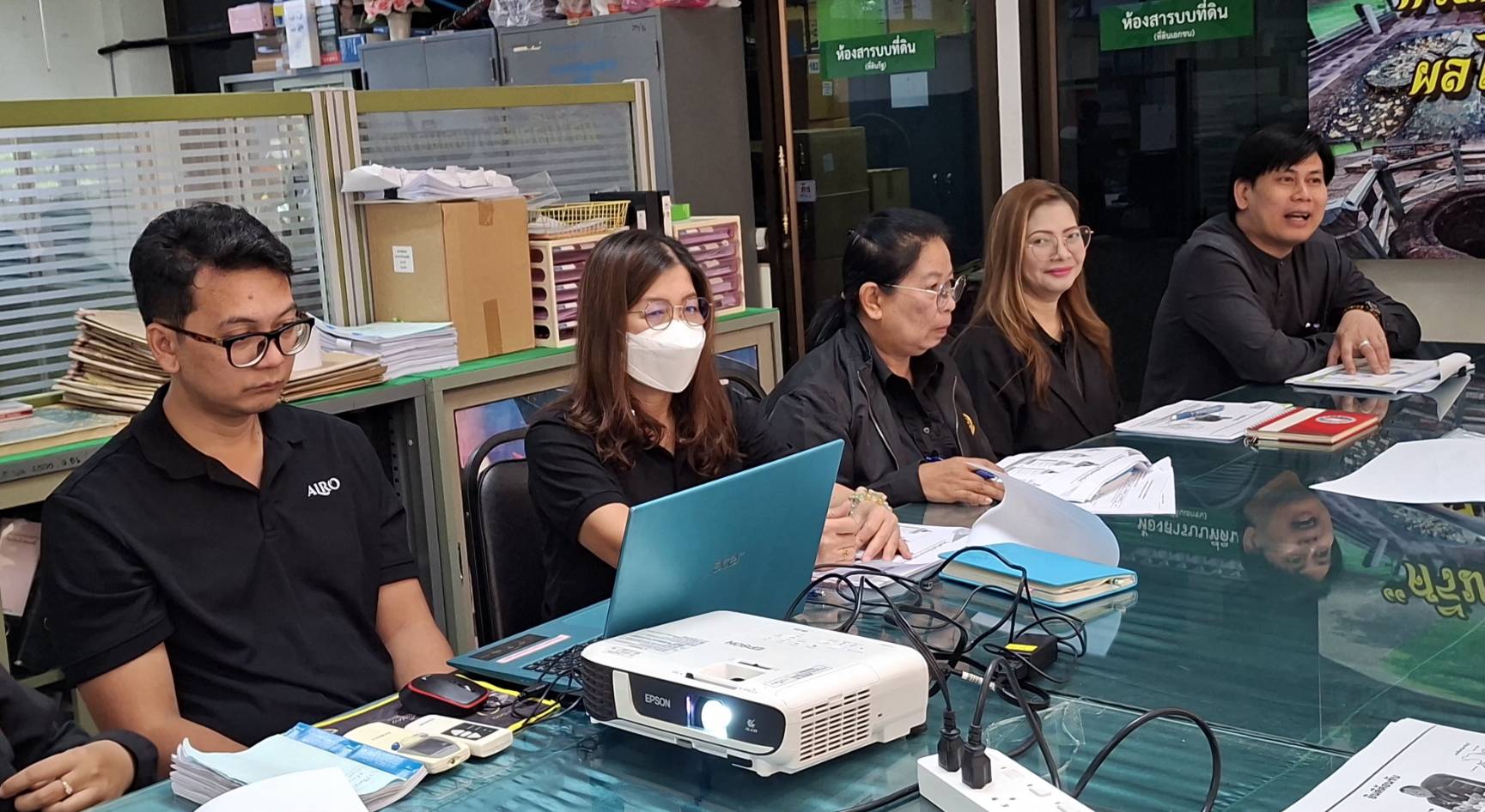 title - ผู้ตรวจราชการ ส.ป.ก. ประชุมตรวจราชการและติดตามความก้าวหน้าผลการดำเนินงานตามแผนการตรวจราชการของผู้ตรวจราชการสำนักงานการปฏิรูปที่ดินเพื่อเกษตรกรรม ประจำปีงบประมาณ พ.ศ. 2569 รอบที่ 1 เขตตรวจราชการที่ 9 จังหวัดปราจีนบุรี